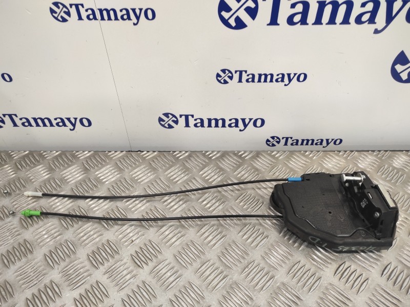 Recambio de cerradura puerta trasera derecha para toyota auris 1.8 16v (híbrido) referencia OEM IAM   