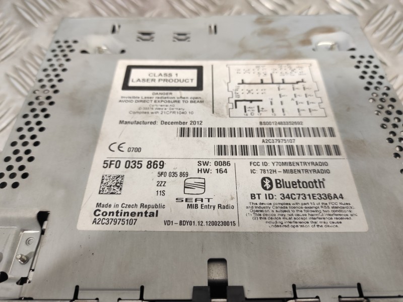 Recambio de sistema audio / radio cd para seat leon (5f1) 1.6 tdi referencia OEM IAM 5F0035869  A2C37975107
