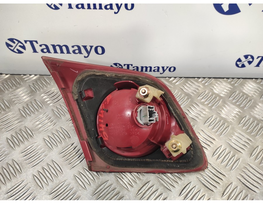 Recambio de piloto trasero derecho porton para mazda 3 berlina (bk) 1.6 16v cat referencia OEM IAM   