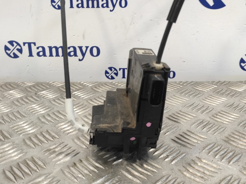 Recambio de cerradura puerta trasera derecha para peugeot 308 1.6 blue-hdi fap referencia OEM IAM 9810309880  