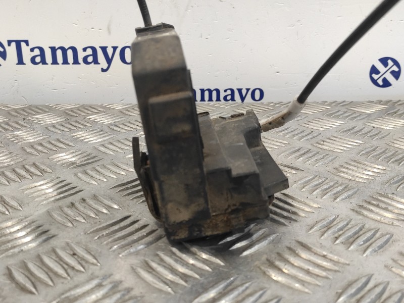 Recambio de cerradura puerta trasera derecha para peugeot 308 1.6 blue-hdi fap referencia OEM IAM 9810309880  