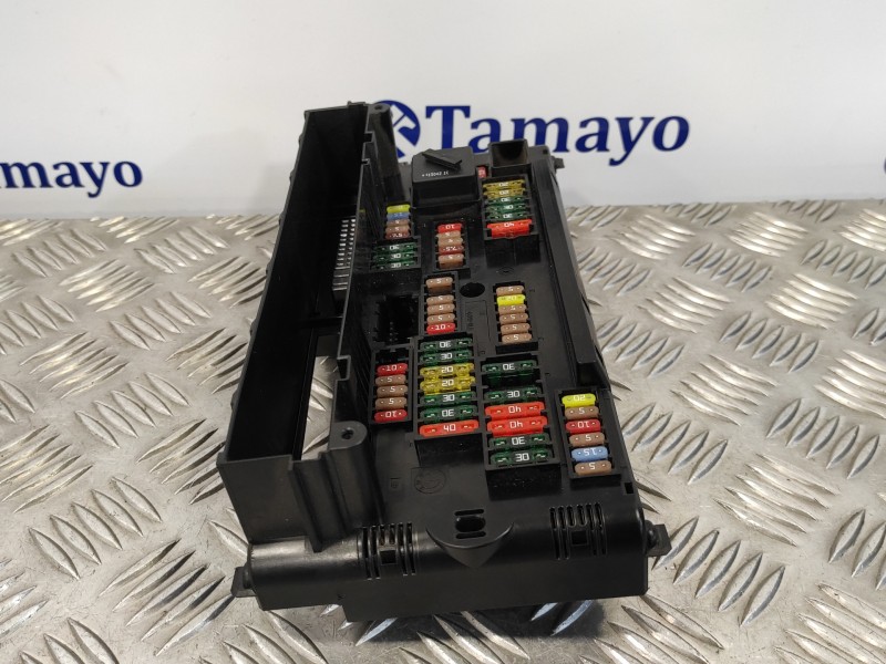 Recambio de caja reles / fusibles para bmw serie 6 coupe (f13) (....) referencia OEM IAM 925281501  317033442E