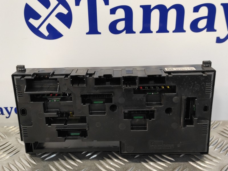 Recambio de caja reles / fusibles para bmw serie 6 coupe (f13) (....) referencia OEM IAM 925281501  317033442E