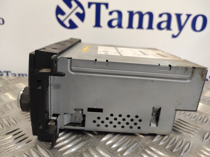 Recambio de sistema audio / radio cd para chrysler grand voyager lx referencia OEM IAM 05064954AC  26777L