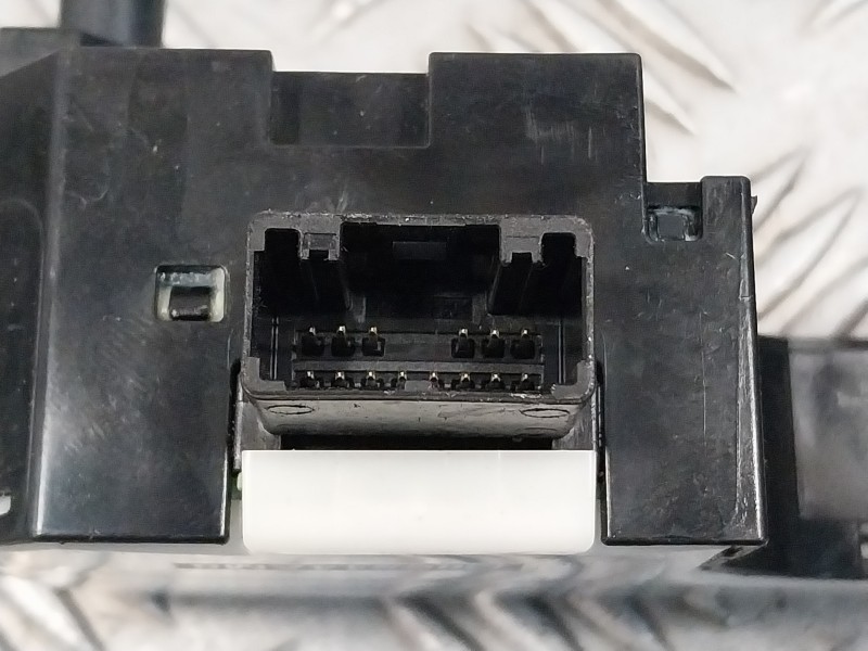 Recambio de mando multifuncion para nissan juke (f15) referencia OEM IAM 14AM0  