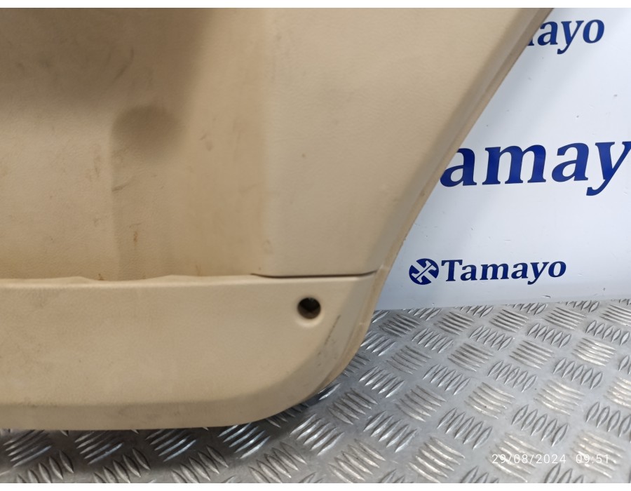 Recambio de guarnecido puerta trasera derecha para land rover freelander (lr2) 2.2 td4 cat referencia OEM IAM 6H52274A30AJ  