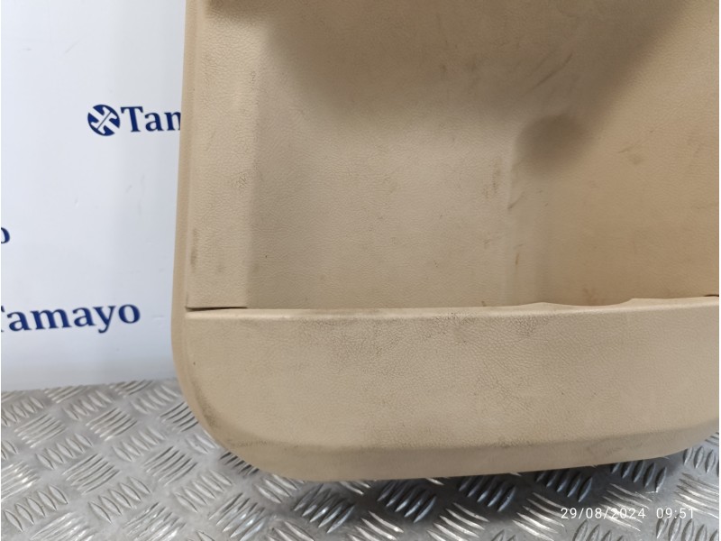 Recambio de guarnecido puerta trasera derecha para land rover freelander (lr2) 2.2 td4 cat referencia OEM IAM 6H52274A30AJ  