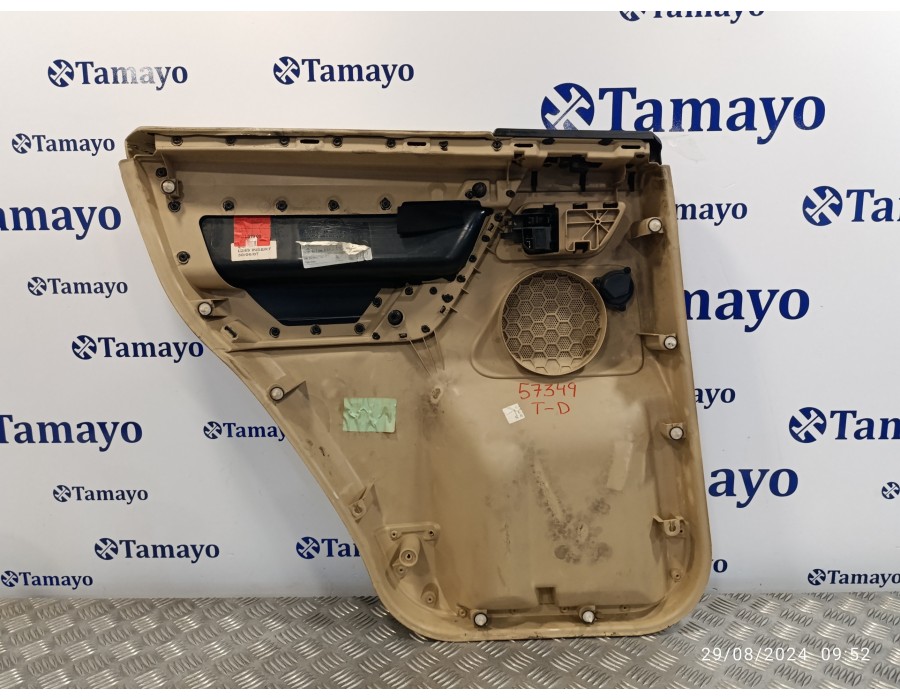 Recambio de guarnecido puerta trasera derecha para land rover freelander (lr2) 2.2 td4 cat referencia OEM IAM 6H52274A30AJ  
