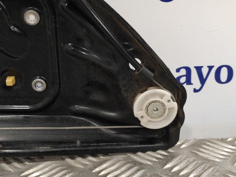 Recambio de elevalunas trasero izquierdo para land rover freelander (lr2) 2.2 td4 cat referencia OEM IAM 6H5227001AE  