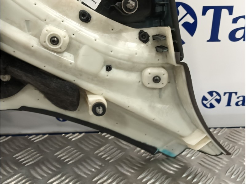 Recambio de guarnecido puerta trasera derecha para bmw serie 6 coupe (f13) (....) referencia OEM IAM 51437286027A2A  51437286027