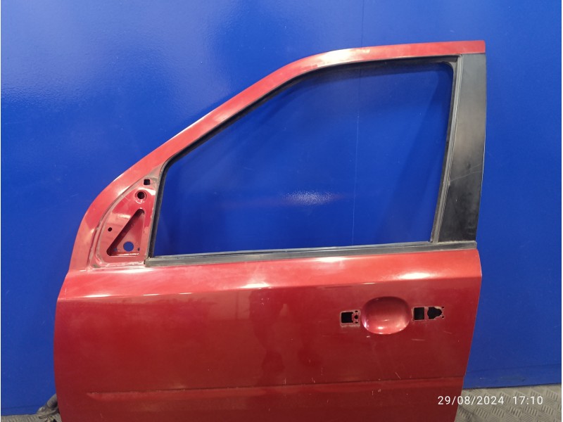 Recambio de puerta delantera izquierda para land rover freelander (lr2) 2.2 td4 cat referencia OEM IAM   