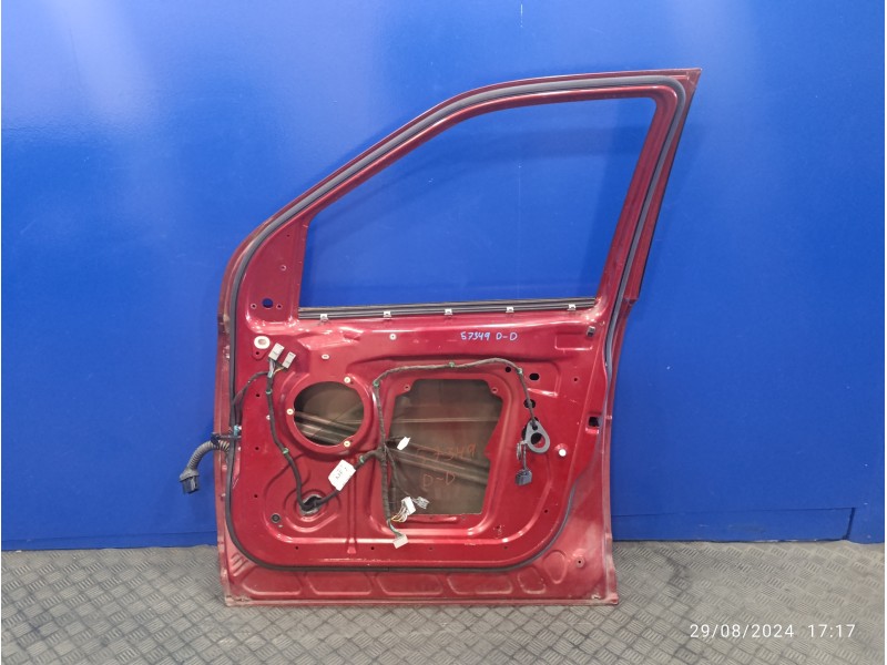 Recambio de puerta delantera derecha para land rover freelander (lr2) 2.2 td4 cat referencia OEM IAM   