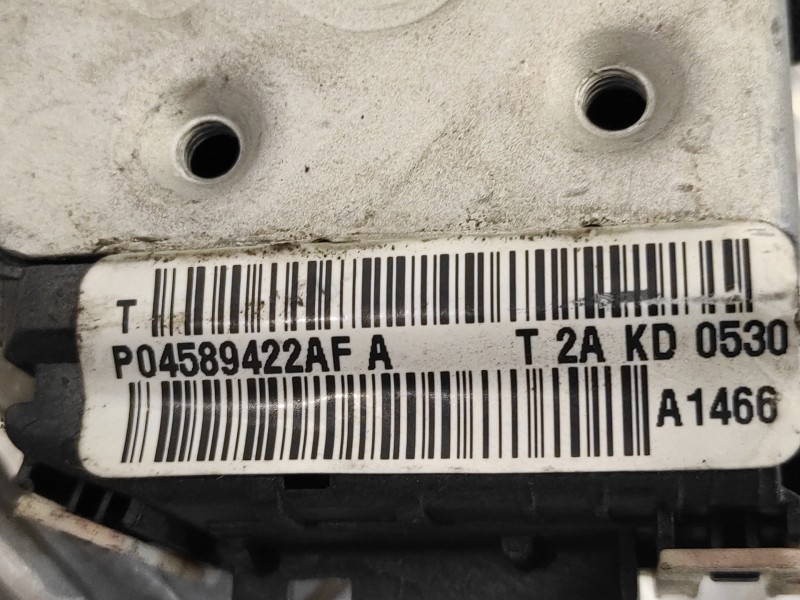Recambio de cerradura puerta delantera derecha para chrysler grand voyager lx referencia OEM IAM   
