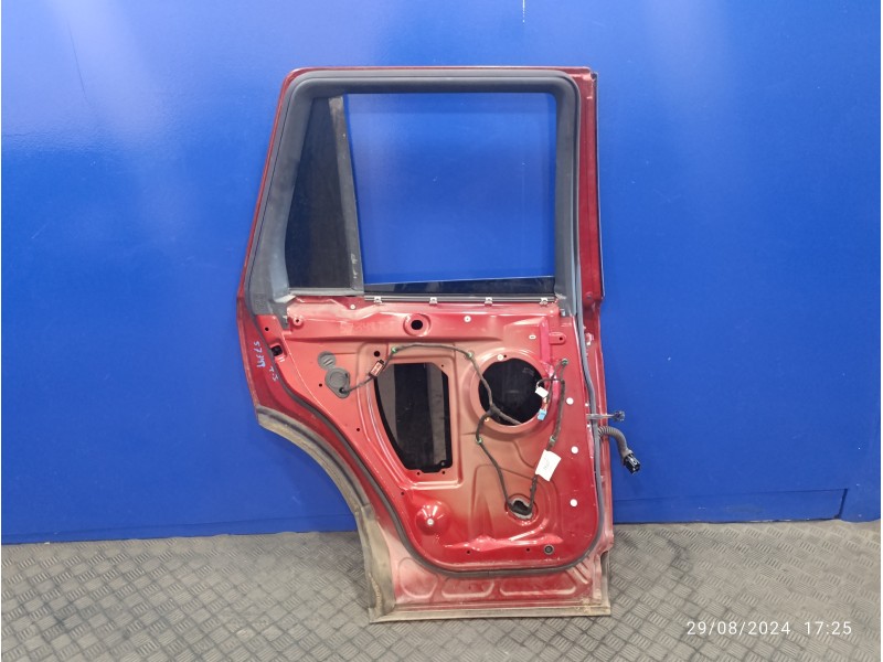 Recambio de puerta trasera izquierda para land rover freelander (lr2) 2.2 td4 cat referencia OEM IAM   