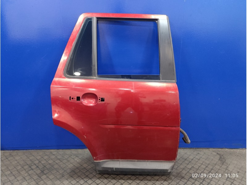 Recambio de puerta trasera derecha para land rover freelander (lr2) 2.2 td4 cat referencia OEM IAM   