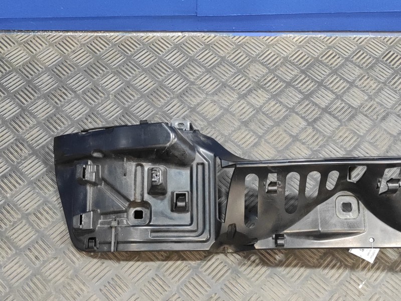 Recambio de refuerzo paragolpes trasero para bmw serie 6 coupe (f13) (....) referencia OEM IAM 51127223161  65209220831