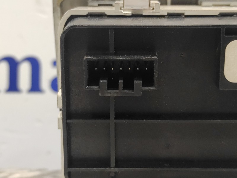 Recambio de mando multifuncion para land rover freelander (lr2) 2.2 td4 cat referencia OEM IAM 6H5214B596CD  