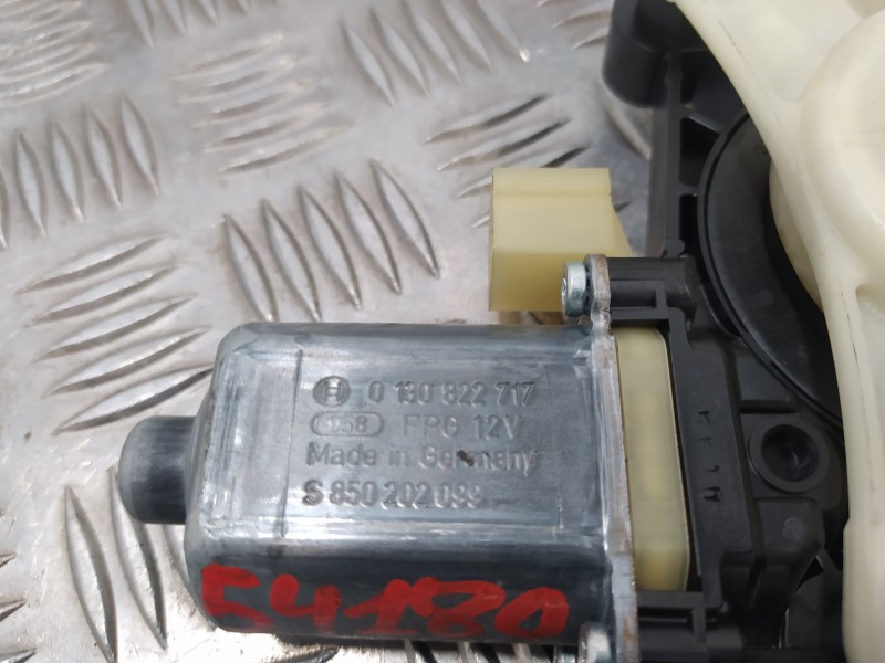 Recambio de elevalunas delantero izquierdo para seat leon (5f1) 1.6 tdi referencia OEM IAM 5Q0959801B S850202099 0130822717