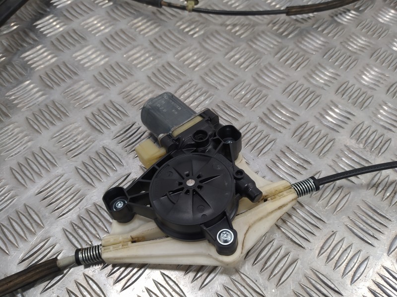 Recambio de elevalunas delantero izquierdo para seat leon (5f1) 1.6 tdi referencia OEM IAM 5Q0959801B S850202099 0130822717