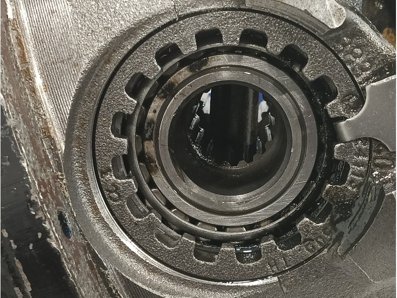 Recambio de diferencial trasero para nissan trade 2.3d referencia OEM IAM   