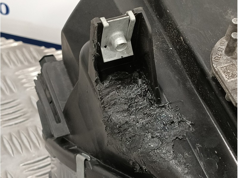 Recambio de faro derecho para bmw serie 6 coupe (f13) (....) referencia OEM IAM 130702333602  7272015