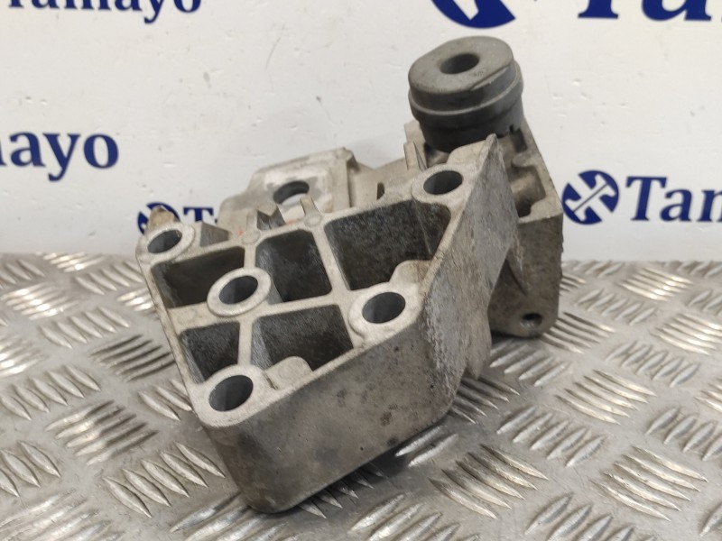 Recambio de soporte motor para land rover freelander (lr2) 2.2 td4 cat referencia OEM IAM 6G926P096CD  