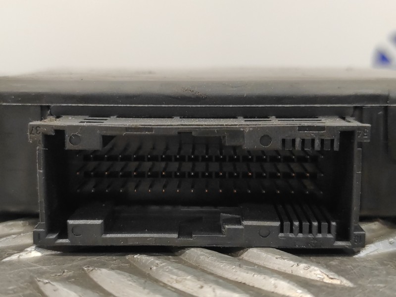 Recambio de modulo electronico para bmw serie 6 coupe (f13) (....) referencia OEM IAM 9291451  ZGW02