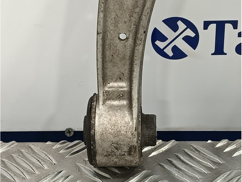 Recambio de brazo suspension inferior delantero izquierdo para bmw serie 6 coupe (f13) (....) referencia OEM IAM AW6082T6  