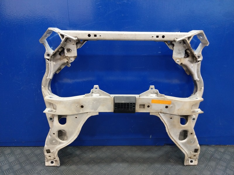 Recambio de puente delantero para bmw serie 1 berlina (e81/e87) referencia OEM IAM   