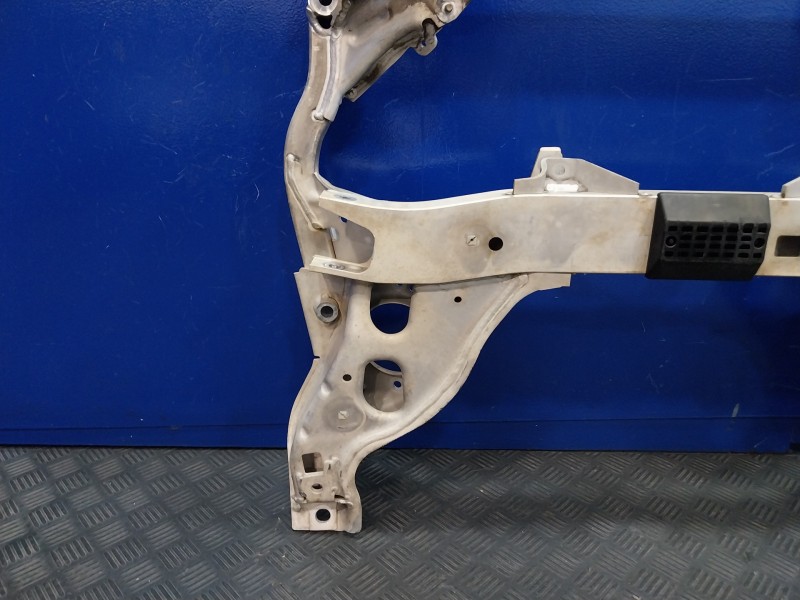 Recambio de puente delantero para bmw serie 1 berlina (e81/e87) referencia OEM IAM   