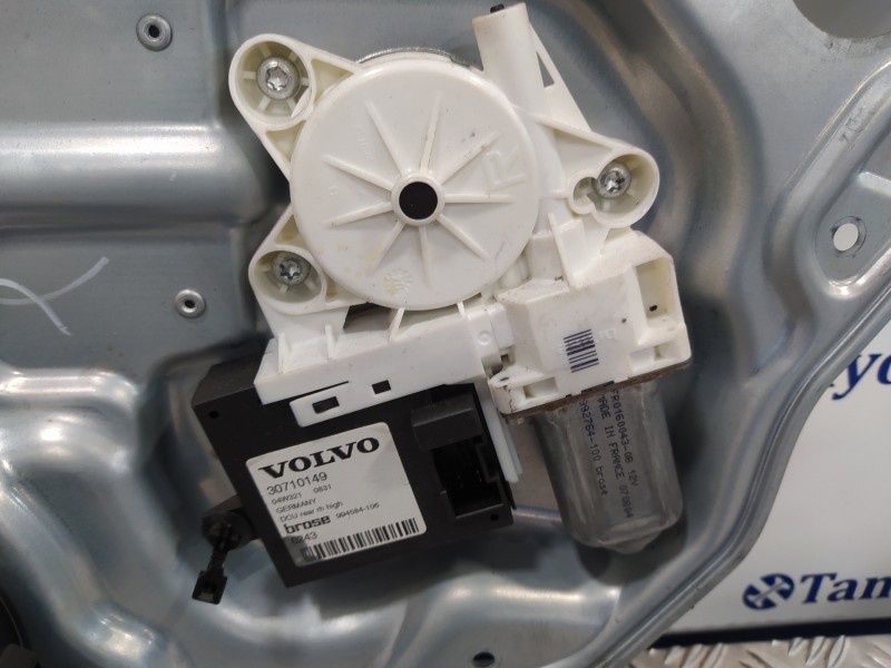 Recambio de elevalunas trasero derecho para volvo s40 berlina 2.4 cat referencia OEM IAM 30710149 997707107 994584106