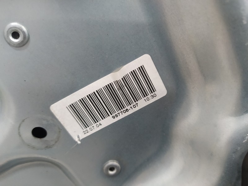 Recambio de elevalunas trasero izquierdo para volvo s40 berlina 2.4 cat referencia OEM IAM 30710147 FR01600430A 992753106