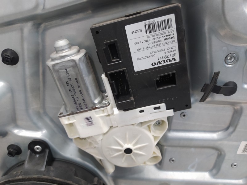 Recambio de elevalunas delantero derecho para volvo s40 berlina 2.4 cat referencia OEM IAM 30739011 FR01600420B 994582107