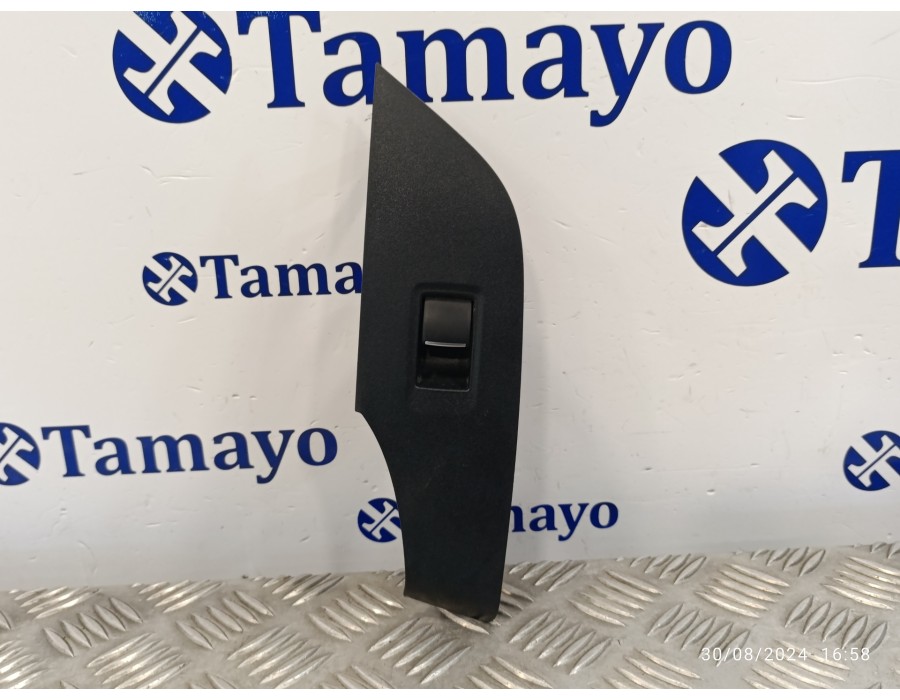 Recambio de mando elevalunas trasero izquierdo para toyota rav4 referencia OEM IAM 7427242110  