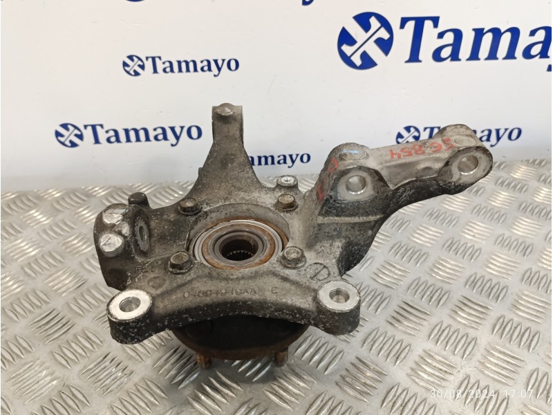 Recambio de mangueta delantera izquierda para chrysler voyager (rg) 2.5 crd cat referencia OEM IAM 04694949AA  