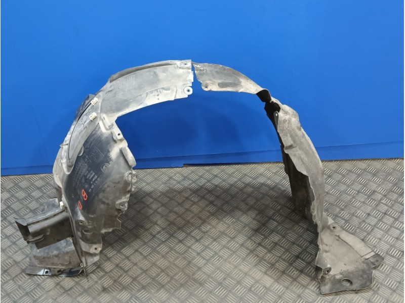 Recambio de plastico paso rueda delantero derecho para bmw serie 6 coupe (f13) (....) referencia OEM IAM 51717224484  17370110