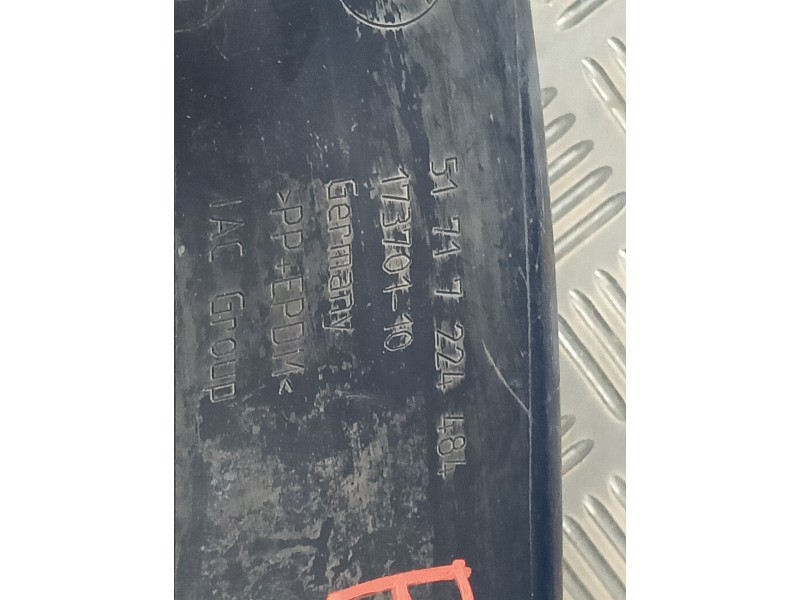 Recambio de plastico paso rueda delantero derecho para bmw serie 6 coupe (f13) (....) referencia OEM IAM 51717224484  17370110