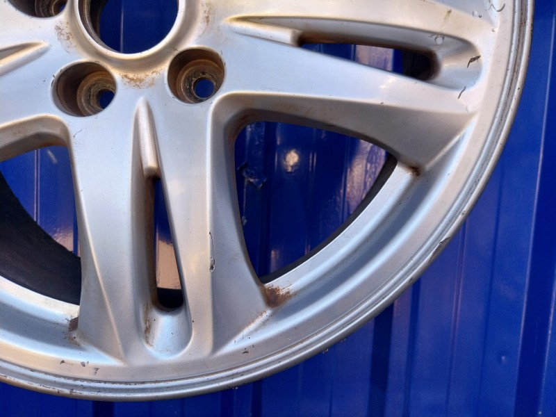 Recambio de llanta para hyundai santa fe (bm) 2.2 crdi style 4x4 referencia OEM IAM 52910-2B370  