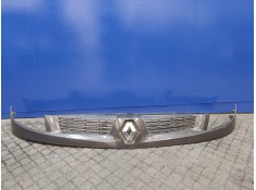 Recambio de rejilla delantera para renault kangoo (f/kc0) 1.5 dci diesel referencia OEM IAM 8200150629  8200070031