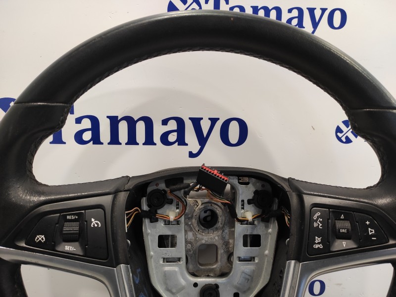 Recambio de volante para opel astra j lim. 2.0 16v cdti referencia OEM IAM 306507899P10 13251692 13351021