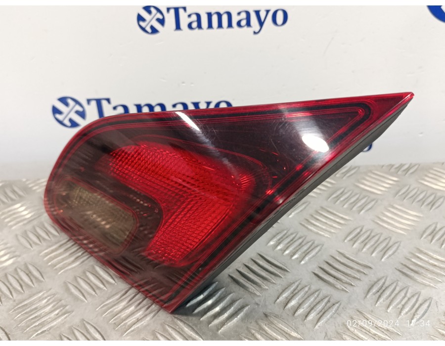 Recambio de piloto trasero derecho interior para opel astra j lim. 2.0 16v cdti referencia OEM IAM   