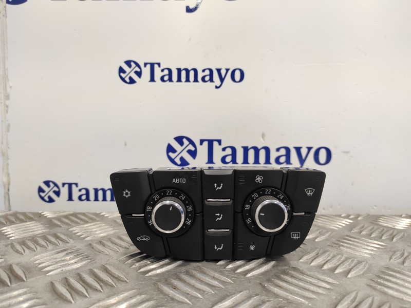 Recambio de mando climatizador para opel astra j lim. 2.0 16v cdti referencia OEM IAM 28265987  13343707