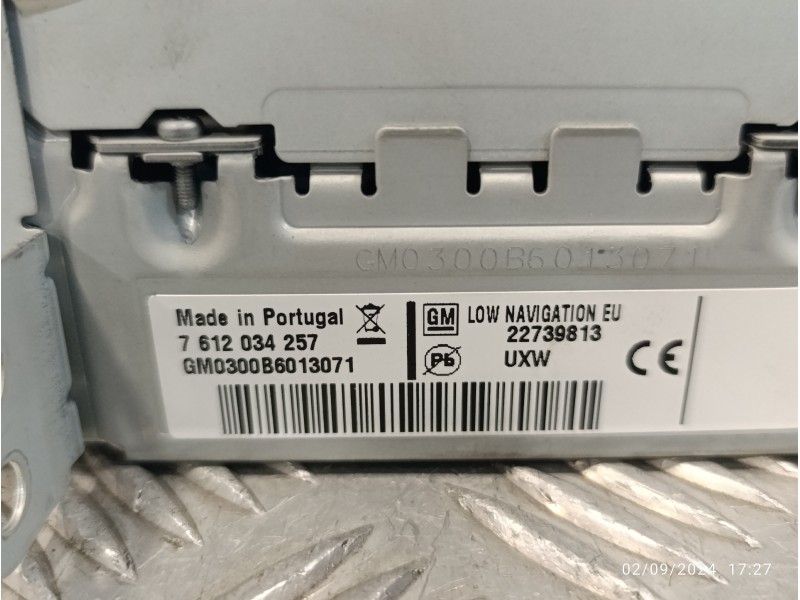 Recambio de sistema navegacion gps para opel astra j lim. 2.0 16v cdti referencia OEM IAM 22739813  453116246