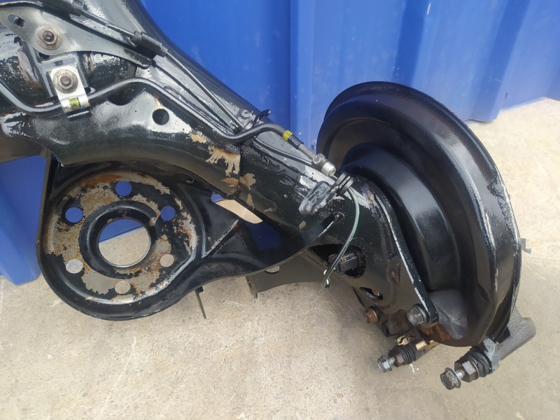 Recambio de puente trasero para toyota prius (nhw30) 1.8 16v cat referencia OEM IAM   