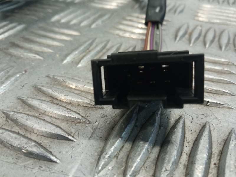Recambio de retrovisor derecho para seat toledo (1m2) referencia OEM IAM 1M0857934A  