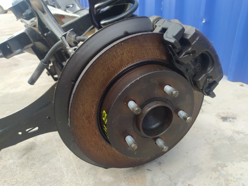 Recambio de puente trasero para ford focus turnier (cb4) 1.6 tdci cat referencia OEM IAM   
