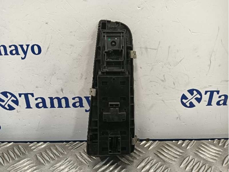 Recambio de mando elevalunas delantero izquierdo para fiat bravo (198) referencia OEM IAM   
