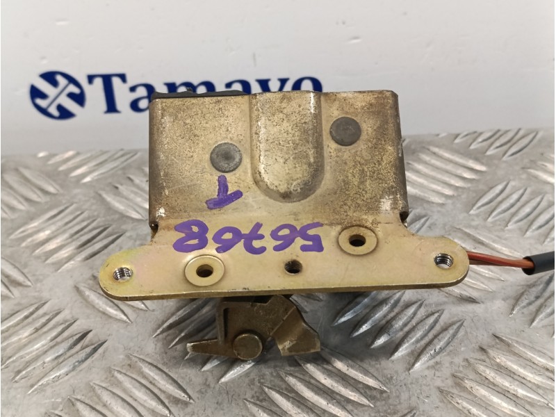 Recambio de cerradura maletero / porton para ford sierra berlina 2.0 (ohc) referencia OEM IAM A43102AA  