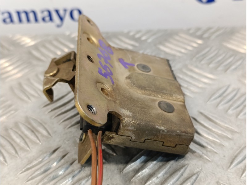 Recambio de cerradura maletero / porton para ford sierra berlina 2.0 (ohc) referencia OEM IAM A43102AA  