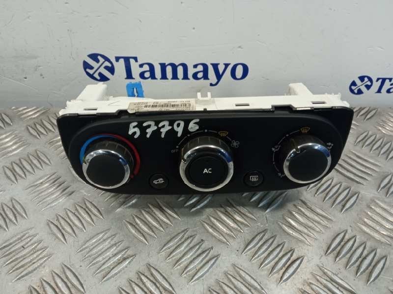 Recambio de mando climatizador para renault clio iv referencia OEM IAM T1019676Z  E1072485